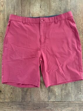 Men's Pink Golf Shorts
